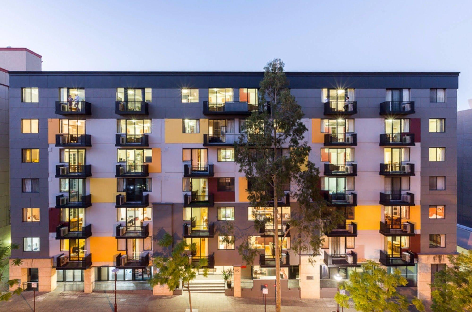 Mont Clare Boutique Apartments Perth Exteriér fotografie